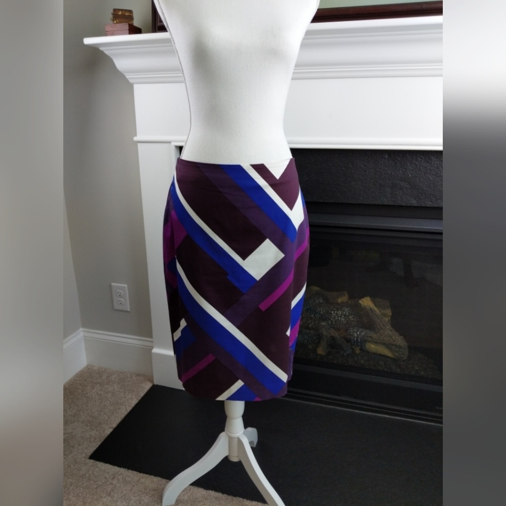 Ann Taylor skirt size 6